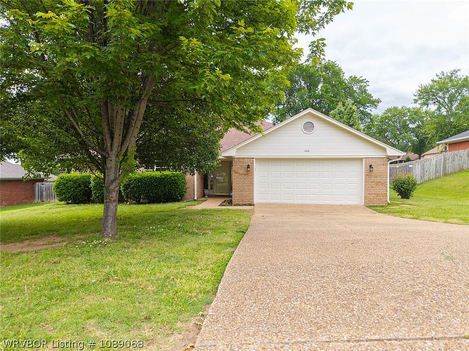 1st image of 1608 Broken Hill Dr