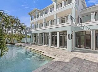 470 Old Towne Ln, Juno Beach, FL 33408