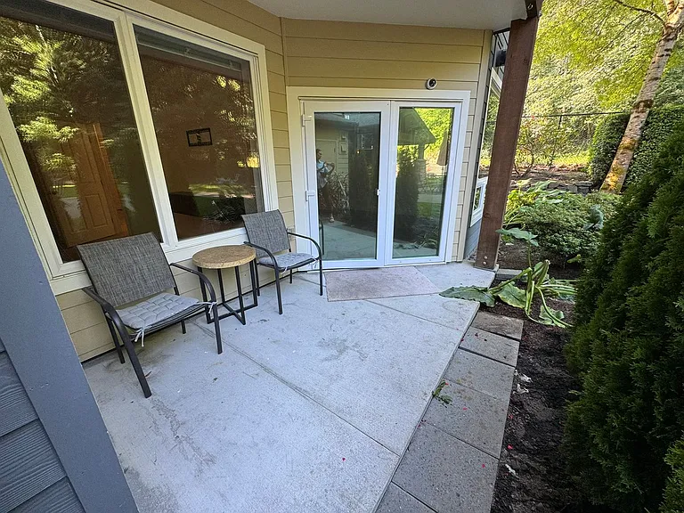 18707 SE Newport Way #111 — Photo 29