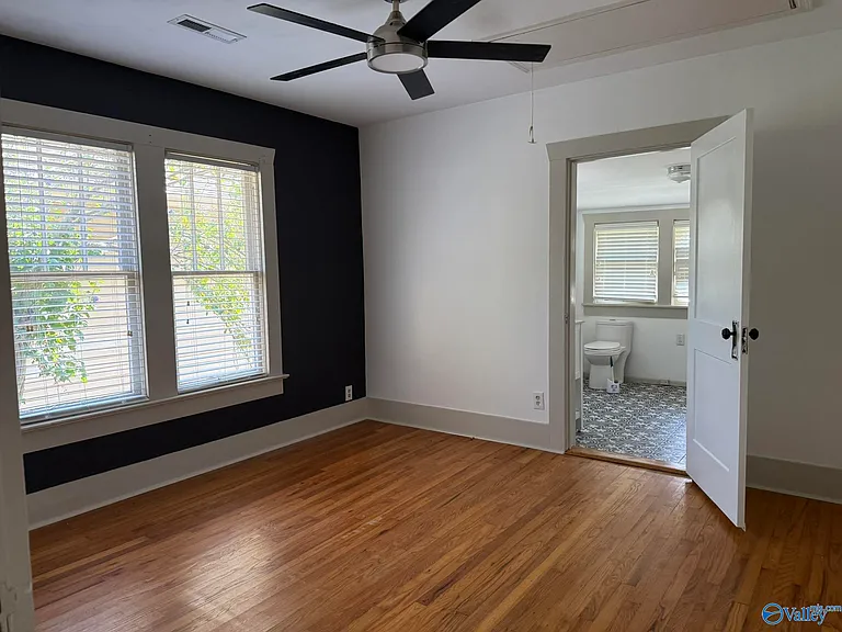 1118 Ward Ave NE — Photo 8
