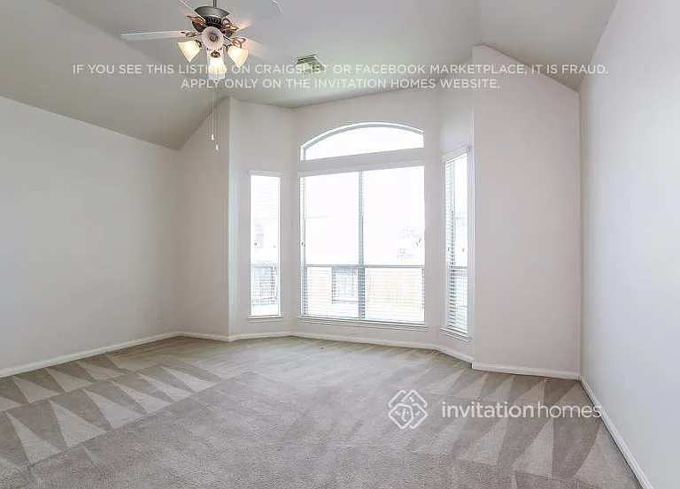 8903 Rolling Rapids Rd — Photo 3