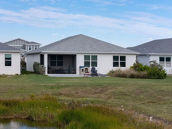 2nd image of 44216 Saddlewood Ct
