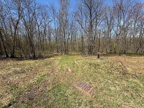4th image of N10439 Tranus Lake Rd