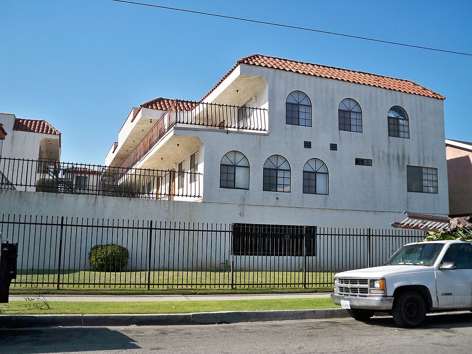 2nd image of 12533 Kornblum Ave APT 12