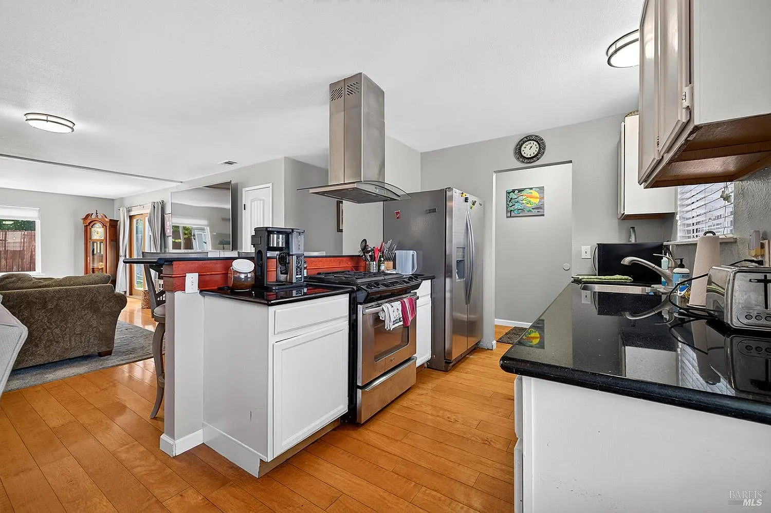 1304 San Jose Way - Photo 4