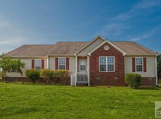 14 Stewart Ln, Winterville, GA 30683