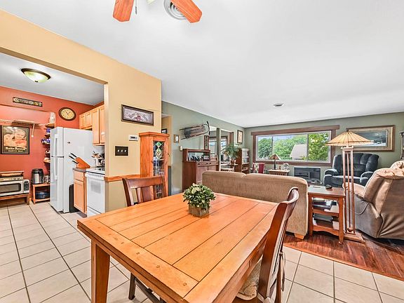 4th image of 10376 W Whitnall Edge COURT #204