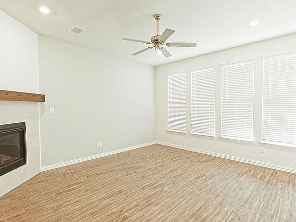 5th image of 10211 Prairie Dr