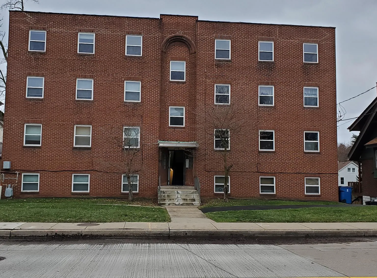 1 bed, $900 — Photo 1