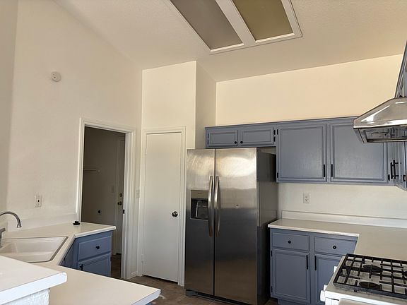 3rd image of 1110 Sport Of Kings Ave #1250