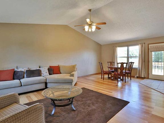 5th image of 7248 Moonbay Ct
