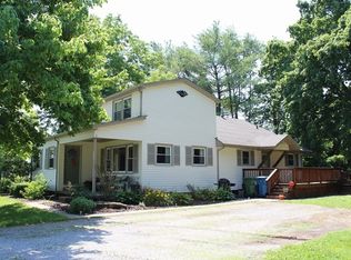 1818 Crane Rd, De Soto, IL 62924