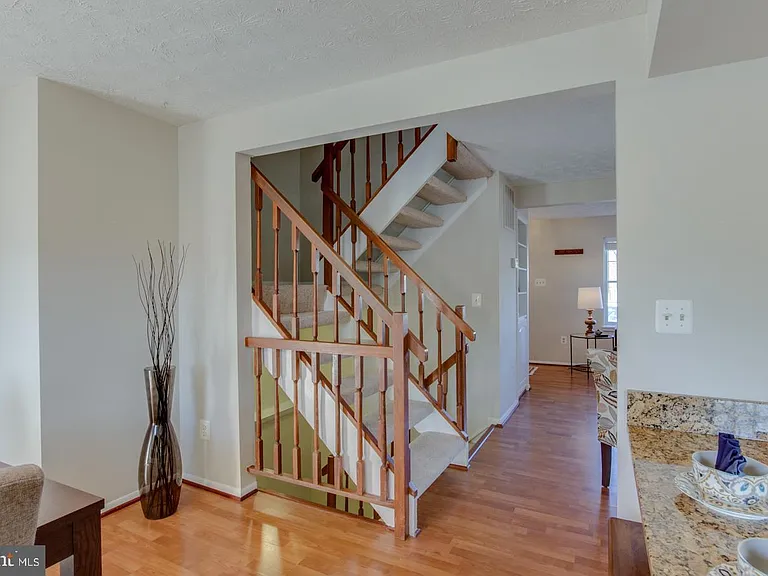 8035 Tyson Oaks Cir — Photo 5