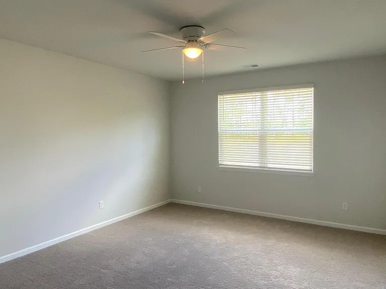 608 Ladywood Dr — Photo 7