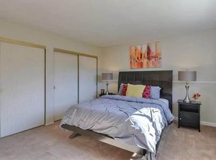 546 Woodstock Way, Santa Clara, CA