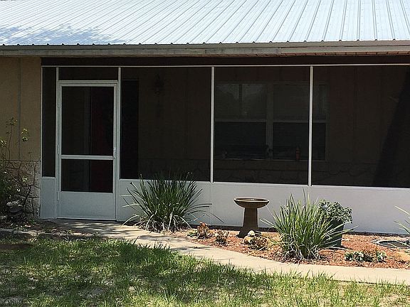 3rd image of 405 S Avocado Ct