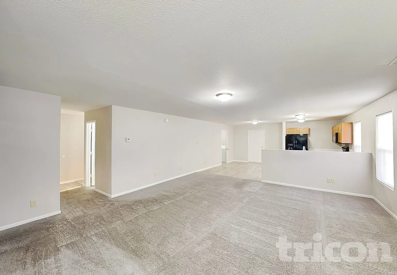 8039 Retreat Lane Indianapolis IN — Photo 2