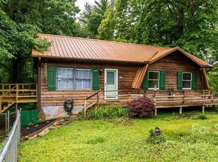2531 Wonderland Trl, Lenoir, NC 28645