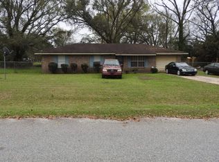 1214 La Juana Ln, Albany, GA 31705