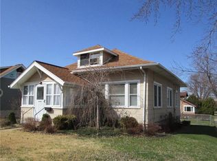 958 Fern St, Conneaut, OH 44030