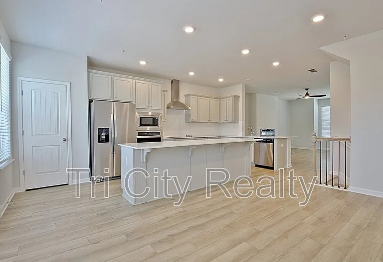 250 Cobalt Dr — Photo 31