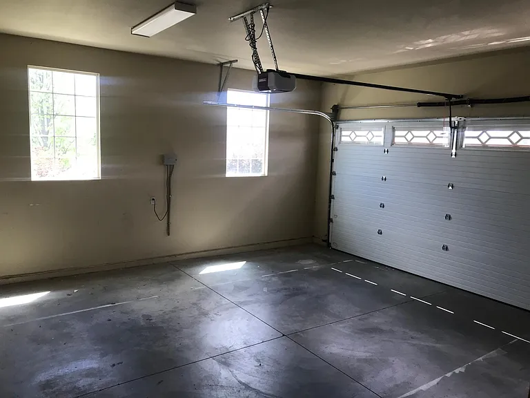 3219 W Canyon Lakes Dr — Photo 34