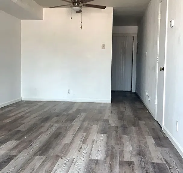 1932 Buena Vista Dr SE — Photo 4