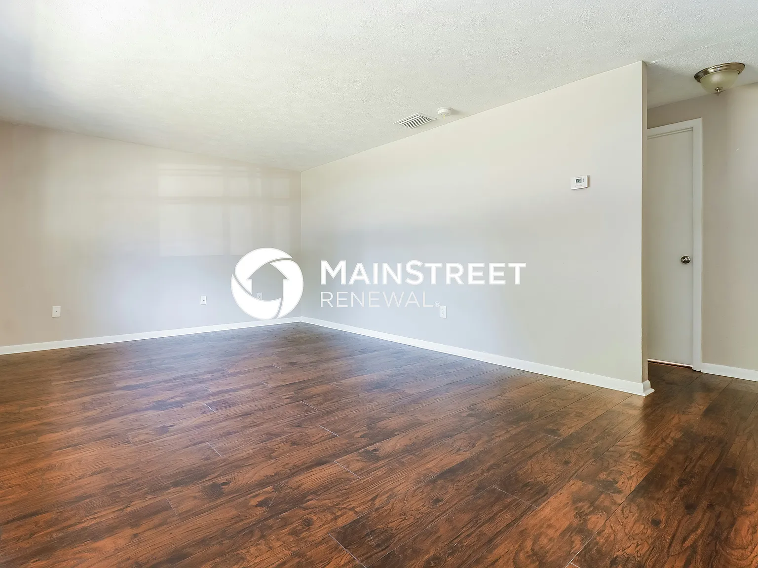 6412 Pueblo Ave — Photo 3