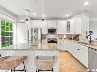 44 Warrington Round ##44, Danbury, CT 06810