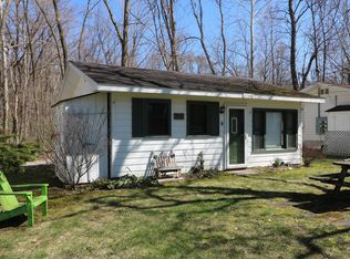 67440 Victory Shore Dr, Dowagiac, MI 49047