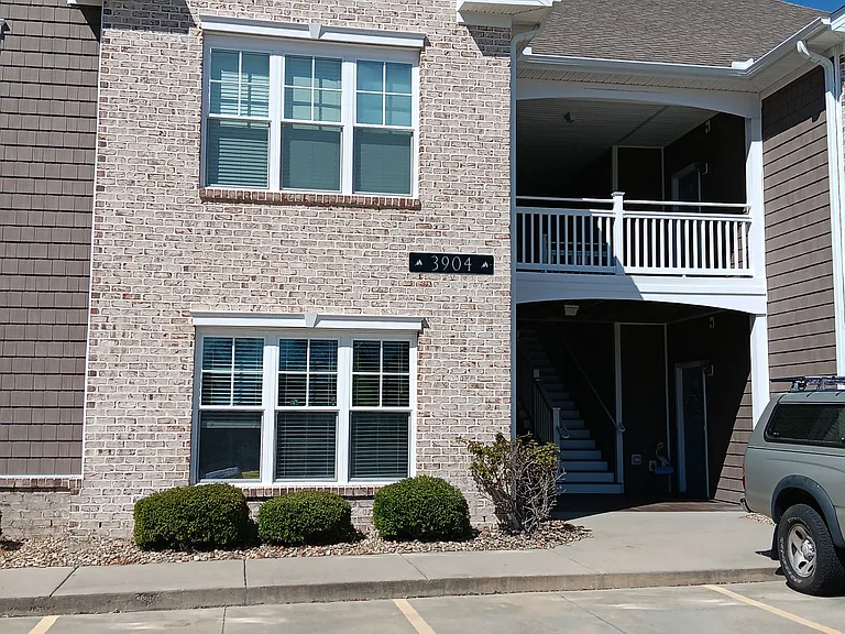 3825 Galantis Dr #G — Photo 1