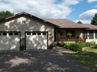 862 250th St, Osceola, WI 54020