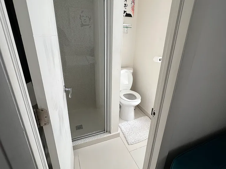 1829 Fillmore St #23 — Photo 5