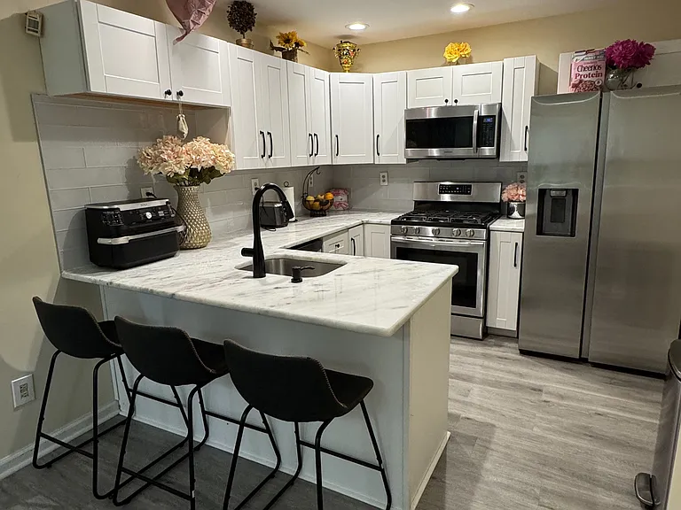 4840 Green Ash Ln — Photo 5
