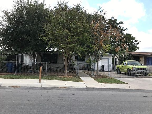 3rd image of 1050 Shadwell Dr