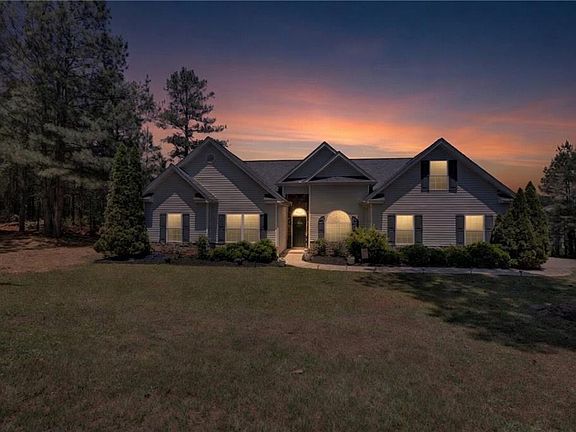 2nd image of 10 Pine Shadow Cir
