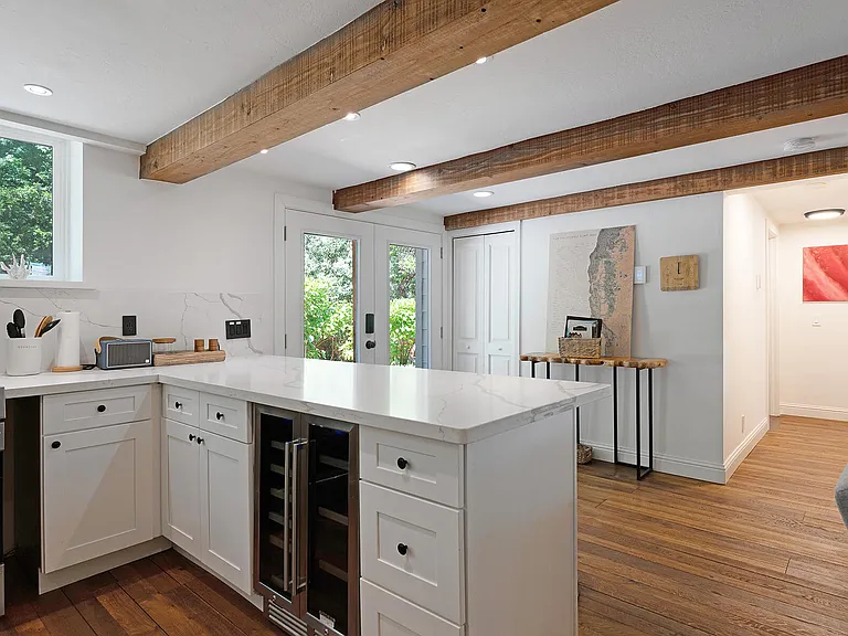 Laurel Glen Rd — Photo 60