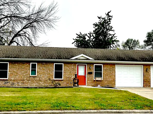 137 W Emma St, Slater, MO 65349