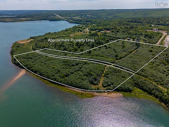 2nd image of Robinson Weir Rd