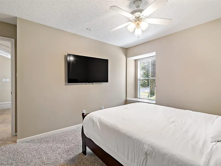 9 Brentwood Oaks Ct — Photo 16