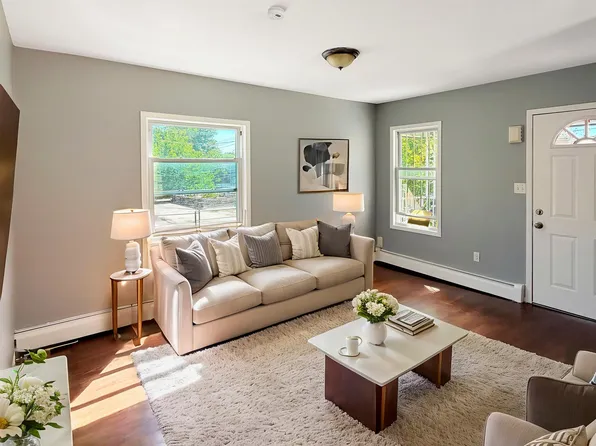 2780 Sexton Pl Floor 2, Bronx, NY 10469