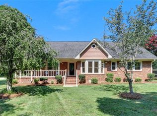 4606 Rehobeth Church Rd, Greensboro, NC 27406