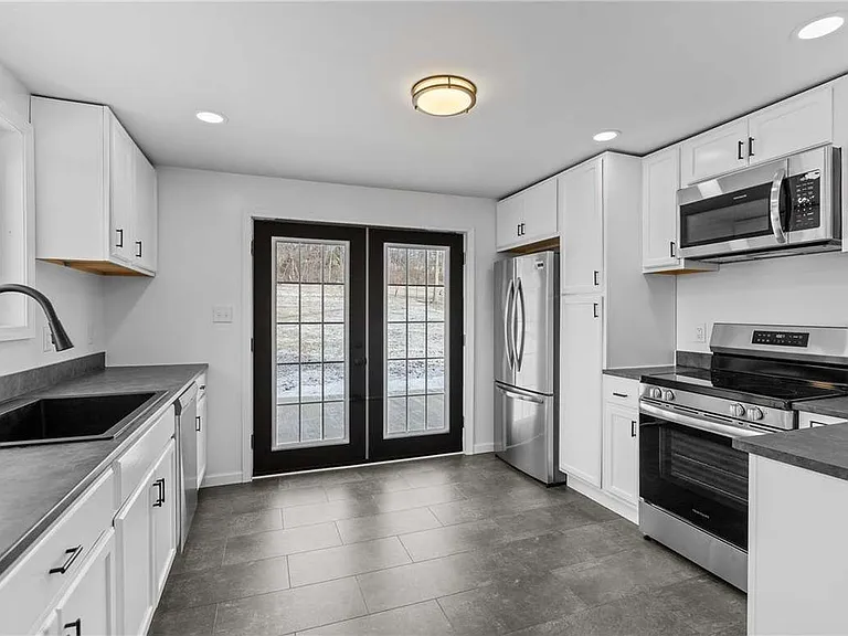 269 Derbytown Rd — Photo 2