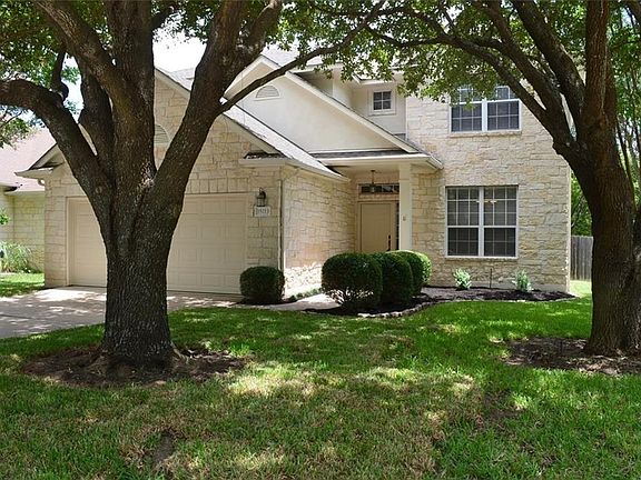 2nd image of 15213 Mallard Green Ln