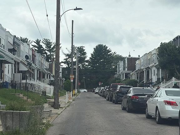 4th image of 5726 N Lambert St