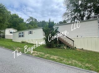11 Aqua Dr, Black Mountain, NC 28711