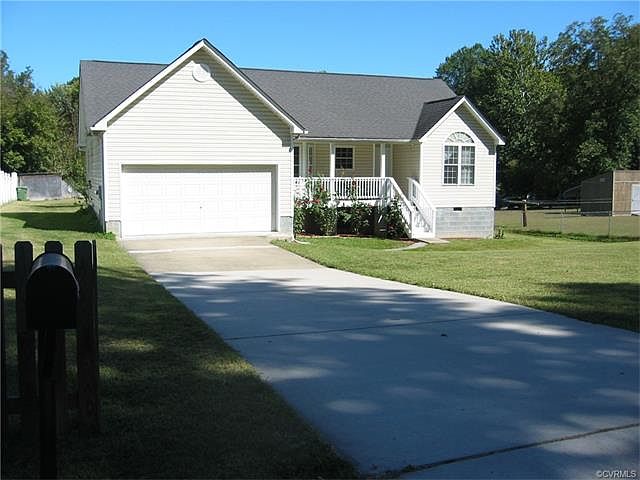 1st image of 1415 Dinwiddie Ave