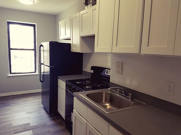 3rd image of 3572 Dekalb Ave APT 6D