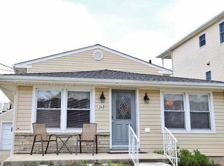 248 5th St S, Brigantine, NJ 08203