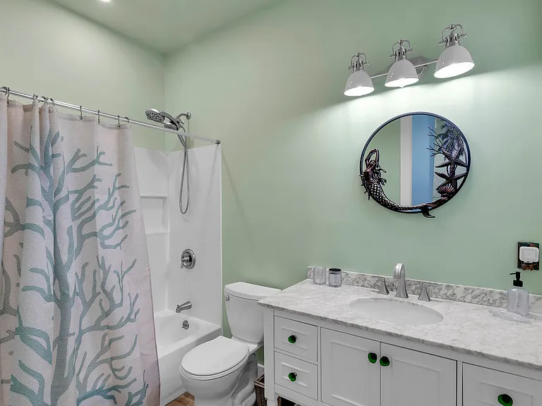 9 Beach Dr — Photo 10